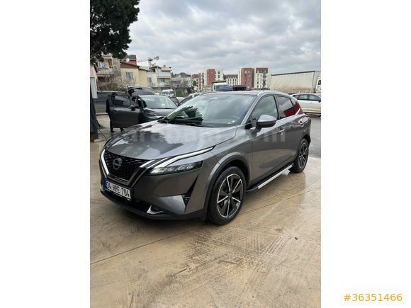 2023 QASHQAİ SKYPACK 4x2 HATASIZ 36.500 KM KAPALI GARAJ ARABASI