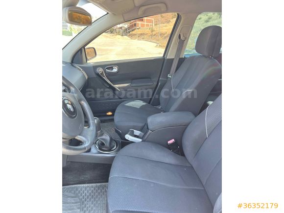 Sahibinden Renault Megane 1.6 Dynamique 2004 Model 
