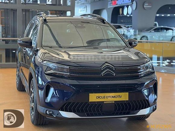 DİCLE OTO*DAN 2024 C5 AİRCROSS SHINE HATASIZ TAMAMINA KREDİ TAKS