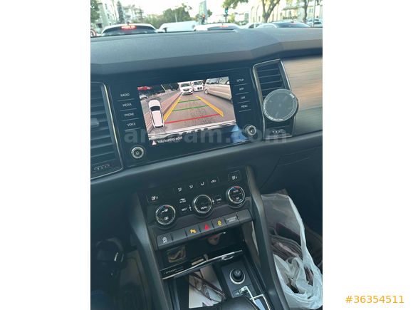 Sahibinden Skoda Kodiaq 1.5 TSI GreenTec Ambition 2019 Model Konya 66.500 km Orjinal Geri görüş kamaralı Beyaz