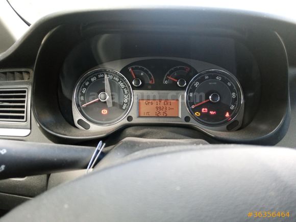 İLK Sahibinden Fiat Linea 1.3 Multijet Active Plus 2012 Model - TERTEMİZ DÜŞÜK KM