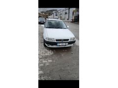 pesın  fıyatına 6 taksıt krdı kartına ..Sahibinden Opel Astra 1.6 2001 Model