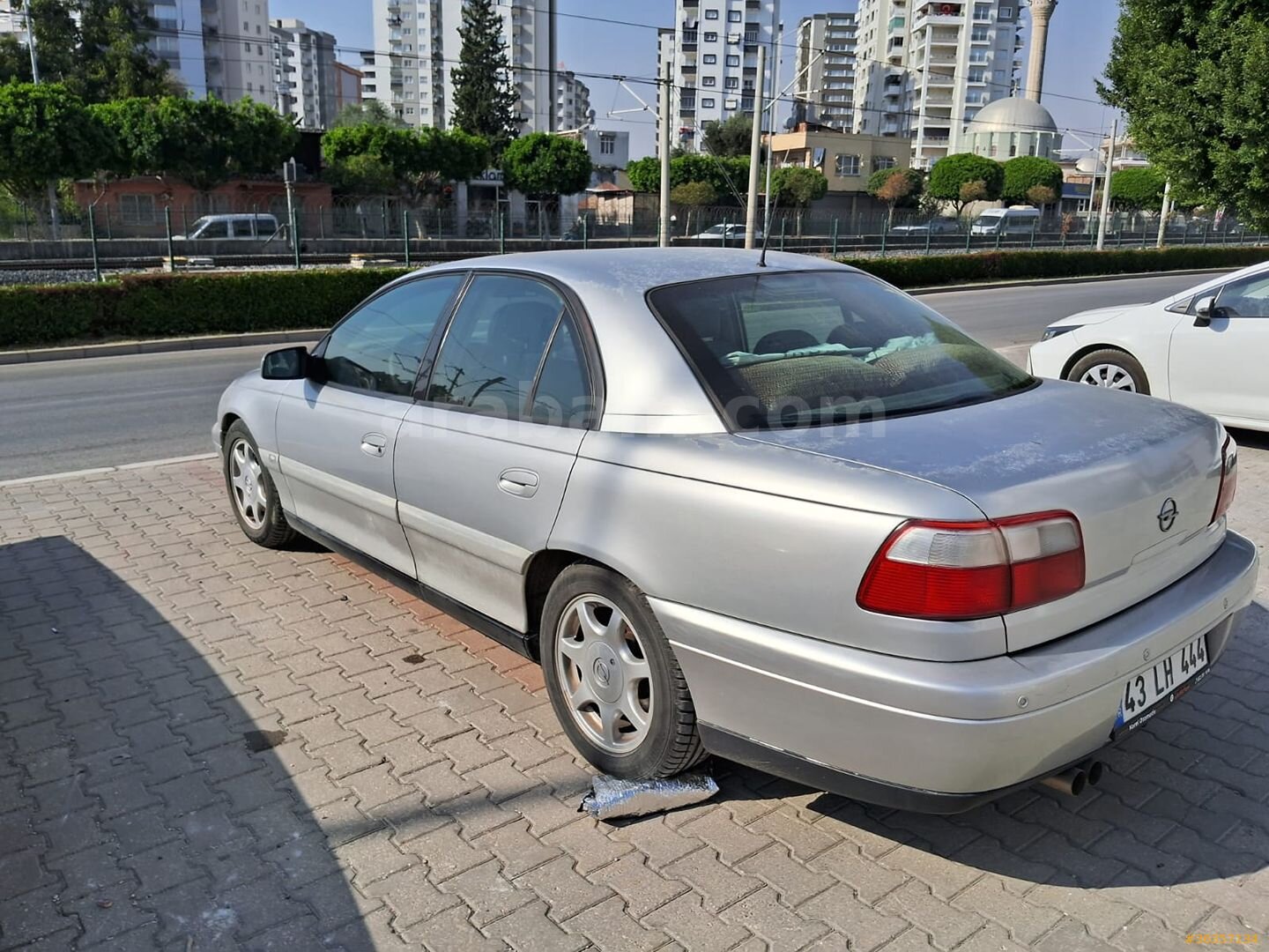 Sahibinden Opel Omega 2.2 Comfort 2001 Model Adana 577.400 km Gri (Gümüş) 7