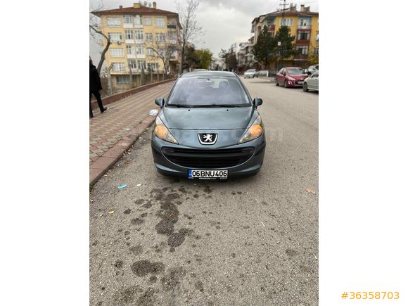 Sahibinden Peugeot 207 1.4 HDi Trendy 2007 Model 