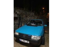 Sıfır motor asla arızasız .Sahibinden Fiat Uno 70 S 1995 Model  220.000 km Yeşil  satmak bile istemiyorum arızasız araç sanayiye girmiyorum 