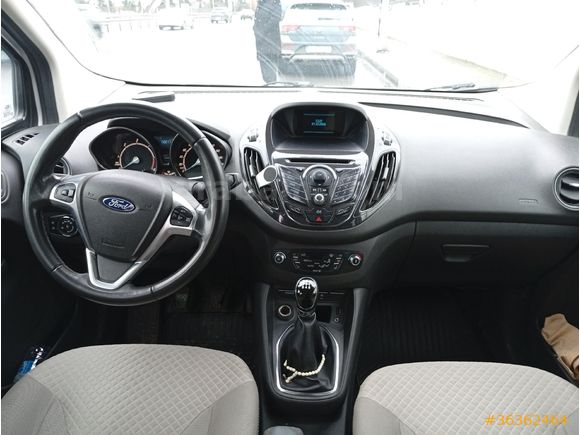 Sahibinden Ford Tourneo Courier 1.6 TDCi Titanium Plus 2014 Model