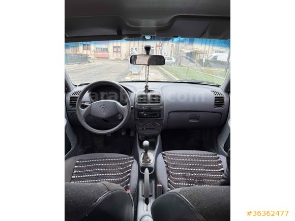 Hyundai Accent 1.3 LX – Kuruş Masrafsız, Temiz Aile Aracı