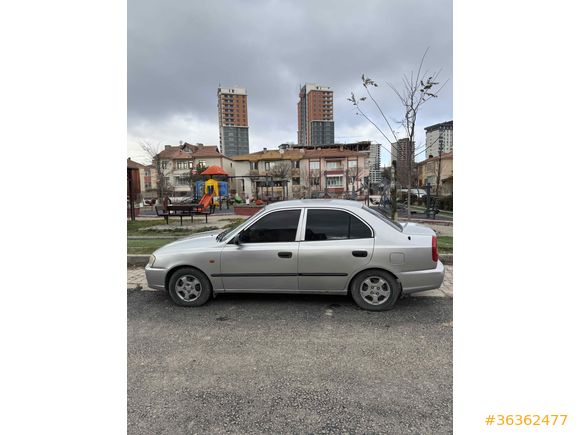 Hyundai Accent 1.3 LX – Kuruş Masrafsız, Temiz Aile Aracı