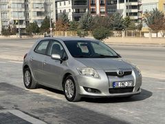 Sahibinden Toyota Auris 1.4 D-4D Comfort 2009 Model 