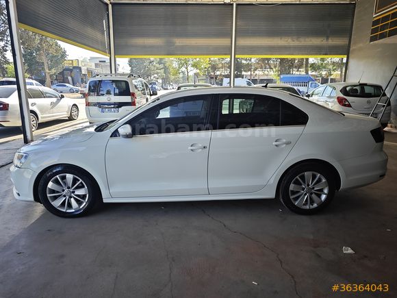 ÜNALLAR GROUP DAN HATASIZ  JETTA 1,4 BENZİNLİ OTOMATİK 