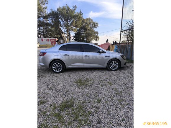 Sahibinden Renault Megane 1.5 dCi Touch 2019 Model