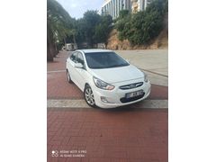 Sahibinden Hyundai Accent Blue 1.6 CRDI Mode Plus 2014 Model Antalya 162.500 km Beyaz