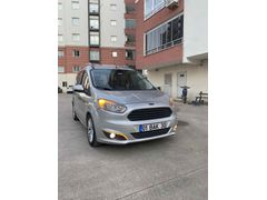  Ford Tourneo Courier  Titanium Plus