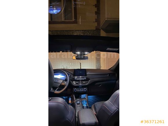 Sahibinden Ford Kuga 1.5 EcoBoost ST Line 2023 Model 