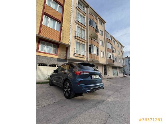 Sahibinden Ford Kuga 1.5 EcoBoost ST Line 2023 Model 