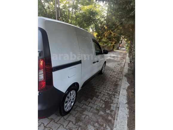 Sahibinden Renault Express Van 1.5 BlueDCI Joy 2022 Model 
