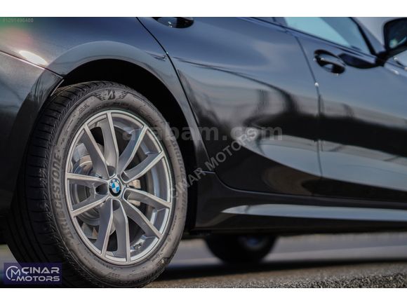 **ÇINAR MOTORS 2025 BMW 3.20i SPORT LİNE - TABA DERİ - NAVİ**