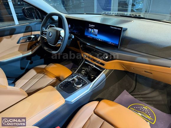 **ÇINAR MOTORS 2025 BMW 3.20i SPORT LİNE - TABA DERİ - NAVİ**