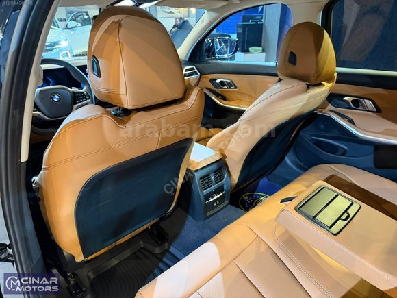 **ÇINAR MOTORS 2025 BMW 3.20i SPORT LİNE - TABA DERİ - NAVİ**