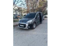 Sahibinden Peugeot Partner 1.6 HDI Outdoor 2011 Model