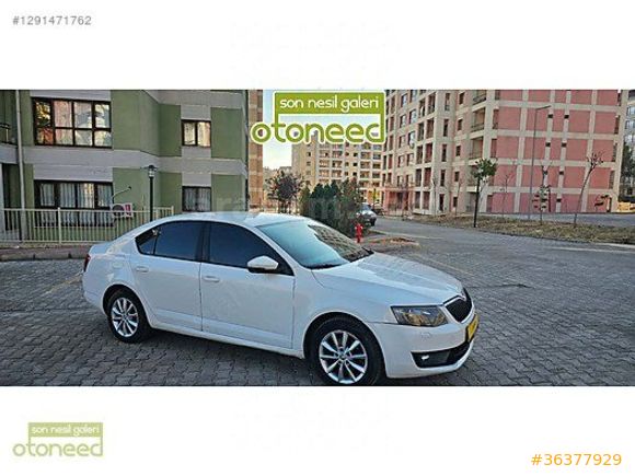 SKODA OCTAVİA 1.6 TDI OPTİMAL PAKET KM 282.000 OTOMATİK VİTES