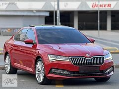 2020-SKODA-SUPERB-61KM'DE-MATRİX FAR-19'JANT-Ş.TAKİP-KIRMIZI