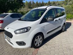 Ford Tourneo Courier 1.5 TDCi Trend 2020 Model  OTOMPBİL orj 685000 