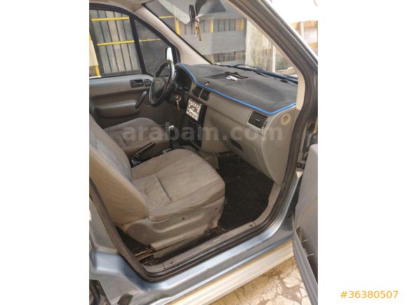 Sahibinden Ford Tourneo Connect 1.8 TDCI K230L 2006 Model