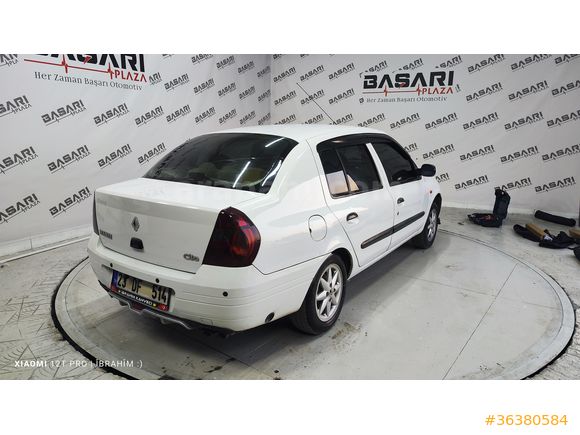 ACİL SATILIKTIR!!!  Renault Clio 1.4 16Valf RN klimalı 2001 Model