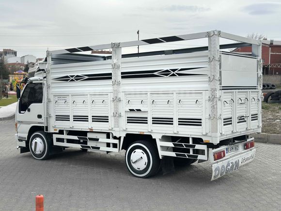 Galeriden Isuzu NPR Nevşehir