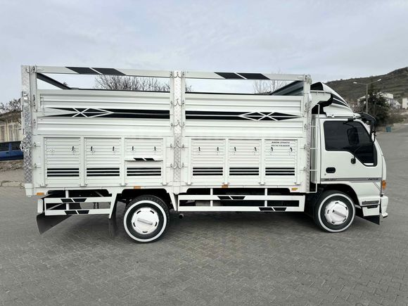 Galeriden Isuzu NPR Nevşehir
