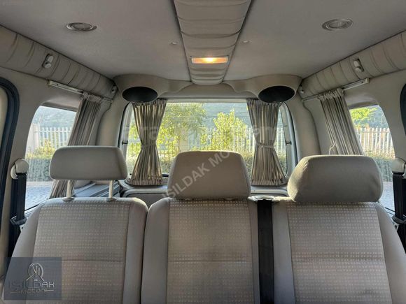 Caddy Combi 1.9 TDI Camlı Van
