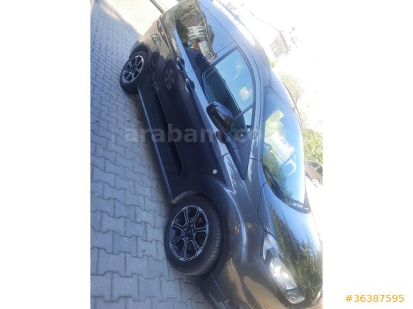 Sahibinden Ford Tourneo Courier 1.5 TDCi Titanium Plus 2022 Model
