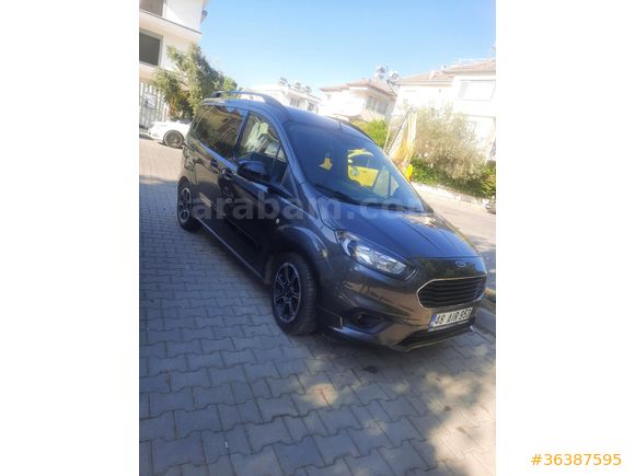 Sahibinden Ford Tourneo Courier 1.5 TDCi Titanium Plus 2022 Model