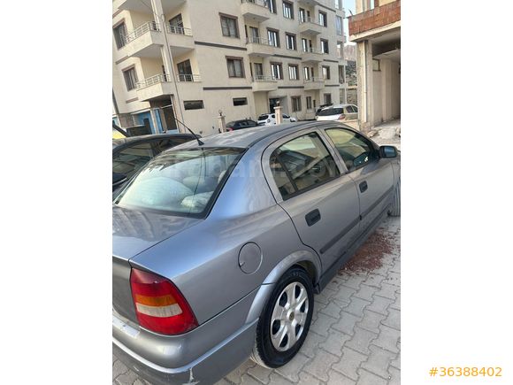 Sahibinden Opel Astra 1.4 Classic 2005 Model  350.000 km Gri