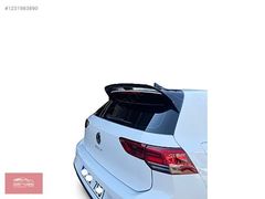 VW GOLF 8 BAGAJ SPOYLERİ-BOYALI-DOST TUNİNG