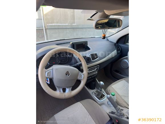 Sahibinden Renault Megane 1.5 dCi Privilege 2012 Model 
