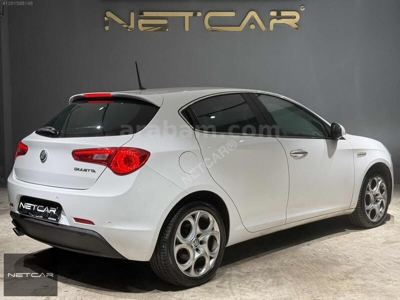 NETCAR'DAN BOYASIZ 2016 GİULİETTA 1.4 TB MULTİAİR SUPER TCT 6
