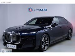 2023BMW 7.40d X DRİVE M EXCELLENCE/THEATRE SCREEN-BOWERS&WİLKİNS