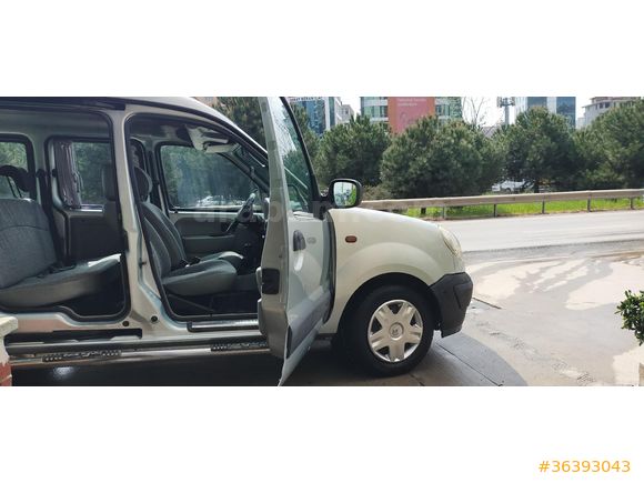 Sahibinden Renault Kangoo Multix 1.5 dCi Authentique 2004 Model