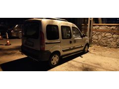 Sahibinden Renault Kangoo Multix 1.5 dCi Authentique 2004 Model