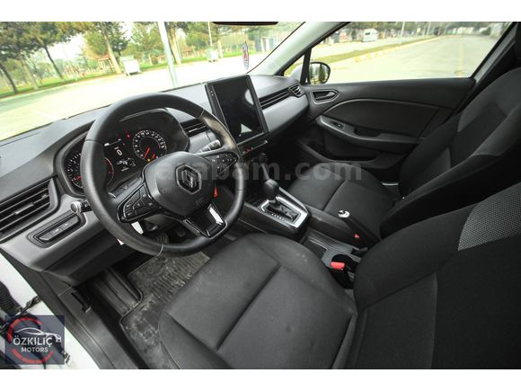 2022 Clio Joy 1.0 TCe Otomatik | Apple CarPlay | Park Sensörü