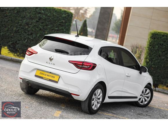 2022 Clio Joy 1.0 TCe Otomatik | Apple CarPlay | Park Sensörü