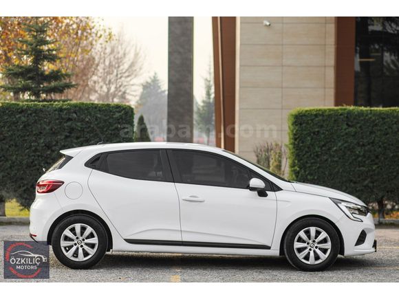2022 Clio Joy 1.0 TCe Otomatik | Apple CarPlay | Park Sensörü