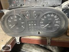 Renault kangoo 2 gösterge paneli