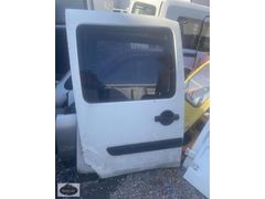Fiat Doblo sağ sürgülü kapı