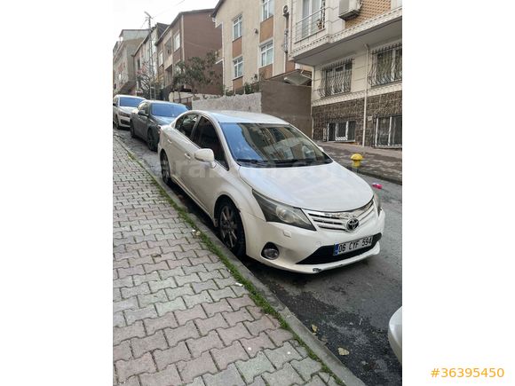 Sahibinden Toyota Avensis 1.6 Elegant Extra 2012 Model 