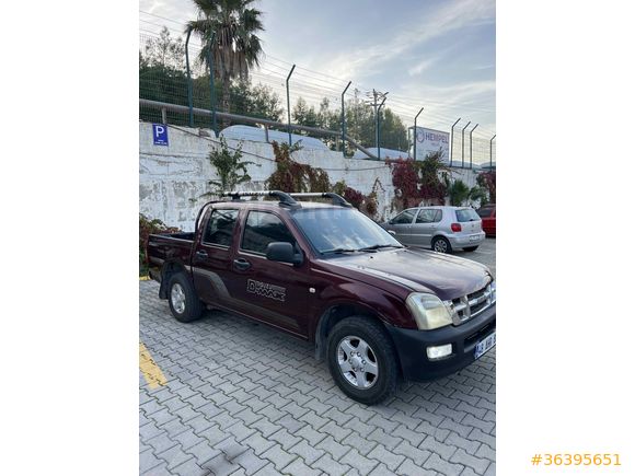 Sahibinden Isuzu D-Max 2.5 D 4x2 2005 Model 