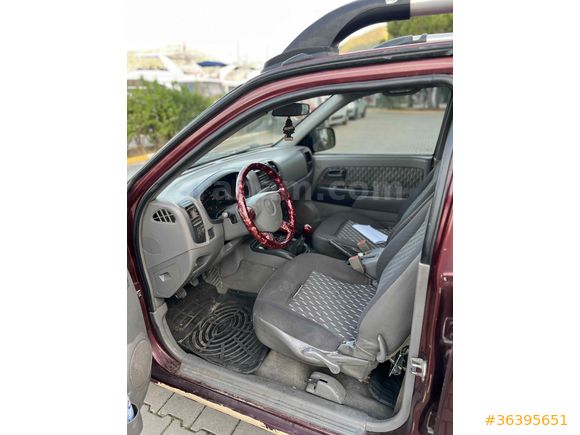 Sahibinden Isuzu D-Max 2.5 D 4x2 2005 Model 