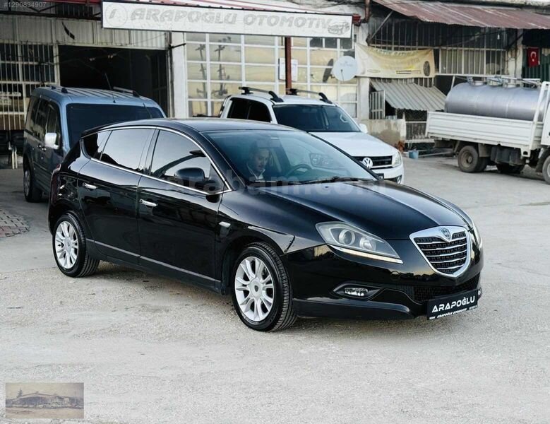 Galeriden Lancia Delta 1.6 MJet 2009 Model Burdur 233.000 km Siyah